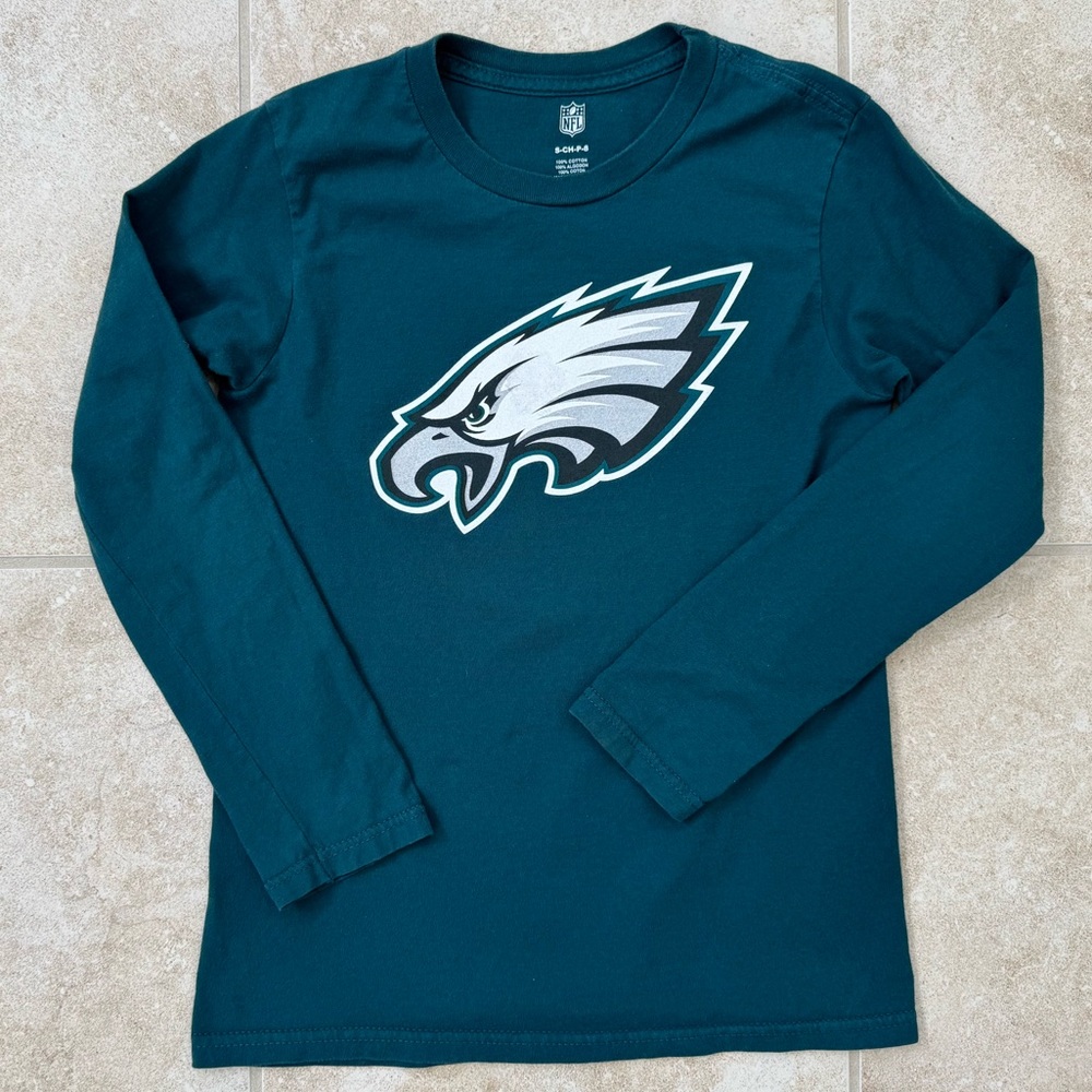 Philadelphia Eagles Youth T-Shirt 
Size: Youth Small (8)
Color: Green/White